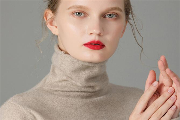 羊絨衫為什么會縮水 清洗方法很關鍵