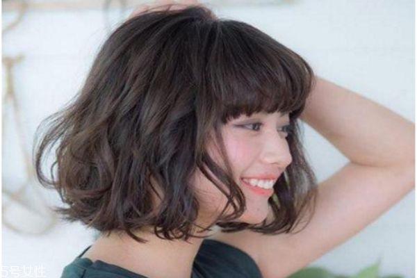 短頭發(fā)流行什么顏色 2019短發(fā)流行發(fā)色 短頭發(fā)流行什么顏色 2019短發(fā)流行發(fā)色