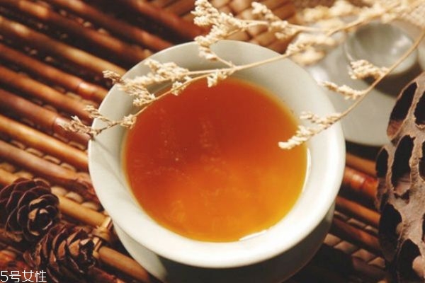 喝黑茶的好處和壞處 關于黑茶的認識誤區(qū)