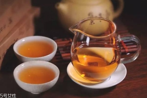 喝黑茶的好處和壞處 關于黑茶的認識誤區(qū)