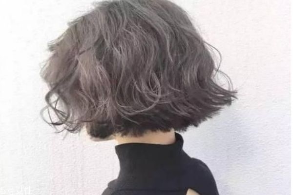 短頭發(fā)流行什么顏色 2019短發(fā)流行發(fā)色 短頭發(fā)流行什么顏色 2019短發(fā)流行發(fā)色