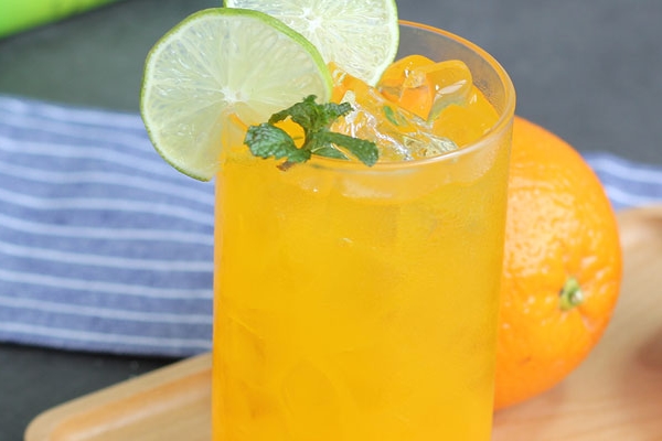 果汁能用微波爐加熱嗎 可以這樣做 果汁能用微波爐加熱嗎 可以這樣做