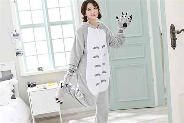 連體睡衣上廁所怎么辦 有拉鏈設(shè)計 連體睡衣上廁所怎么辦 有拉鏈設(shè)計