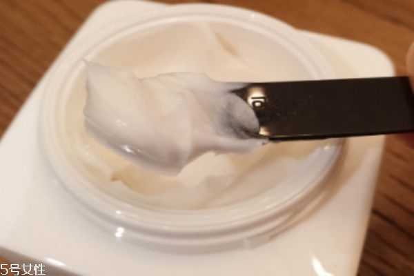 奧倫納素豆腐霜成分 油皮也能用的面霜 奧倫納素豆腐霜成分 油皮也能用的面霜