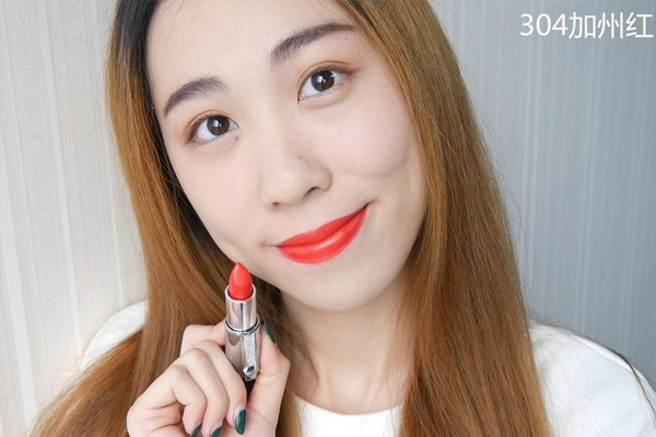 紀(jì)梵希小羊皮口紅哪個顏色最經(jīng)典 top3選手對比圖 紀(jì)梵希小羊皮口紅哪個顏色最經(jīng)典 top3選手對比圖