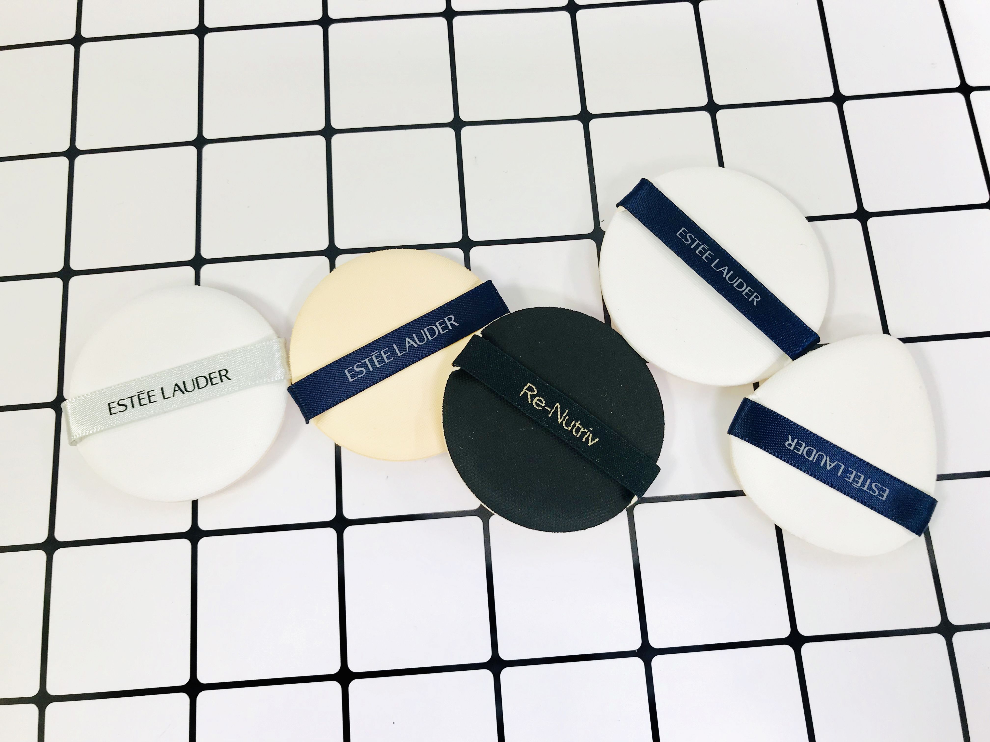 雅詩(shī)蘭黛氣墊哪個(gè)最好用 雅詩(shī)蘭黛全系列5款氣墊大pk