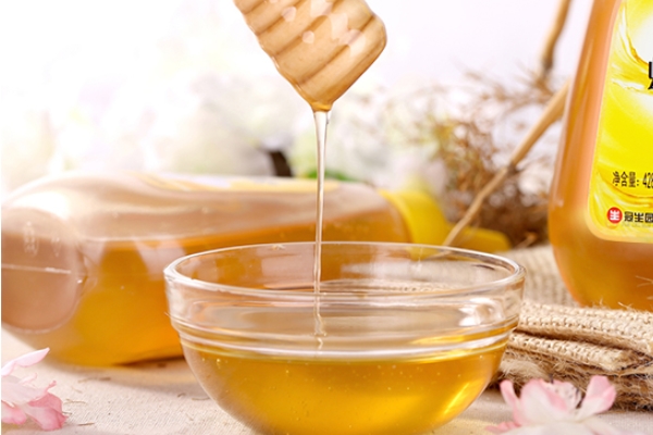 洋槐蜜和蜂蜜的區(qū)別 看了你就懂 洋槐蜜和蜂蜜的區(qū)別 看了你就懂