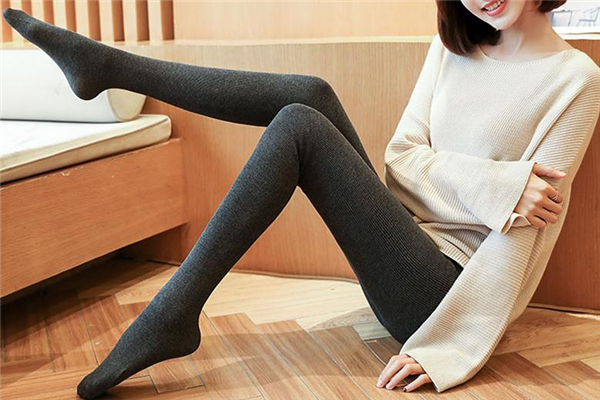 打底褲破了洞怎么補(bǔ) 要看具體位置 打底褲破了洞怎么補(bǔ) 要看具體位置