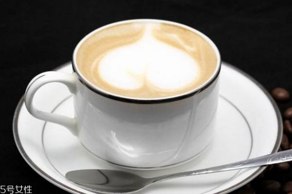 月經(jīng)期間可以喝咖啡嗎 千萬(wàn)不可以喝咖啡 月經(jīng)期間可以喝咖啡嗎 千萬(wàn)不可以喝咖啡