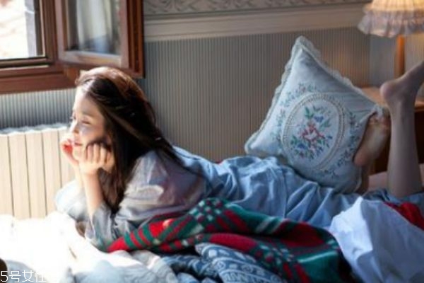 月經(jīng)期間可以喝咖啡嗎 千萬(wàn)不可以喝咖啡 月經(jīng)期間可以喝咖啡嗎 千萬(wàn)不可以喝咖啡