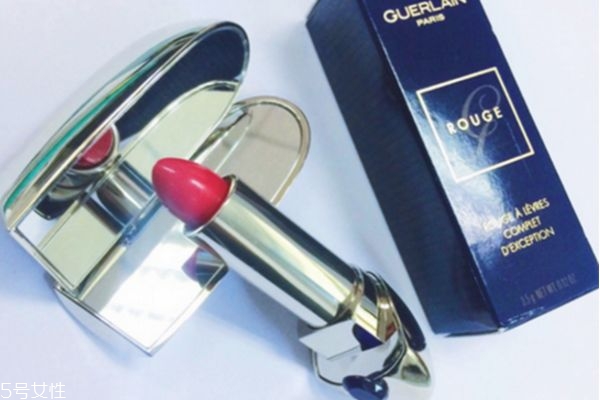 嬌蘭28號是什么顏色 嬌蘭28號口紅試色 嬌蘭28號是什么顏色 嬌蘭28號口紅試色