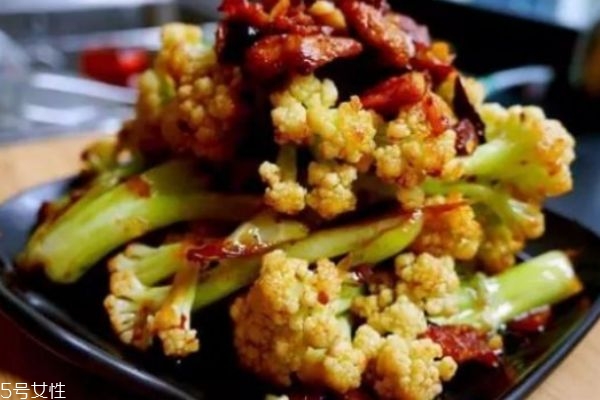 花菜要焯水嗎 花菜怎么洗 花菜要焯水嗎 花菜怎么洗