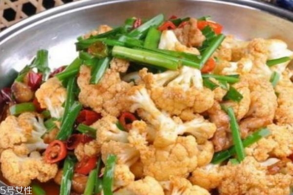 花菜要焯水嗎 花菜怎么洗 花菜要焯水嗎 花菜怎么洗