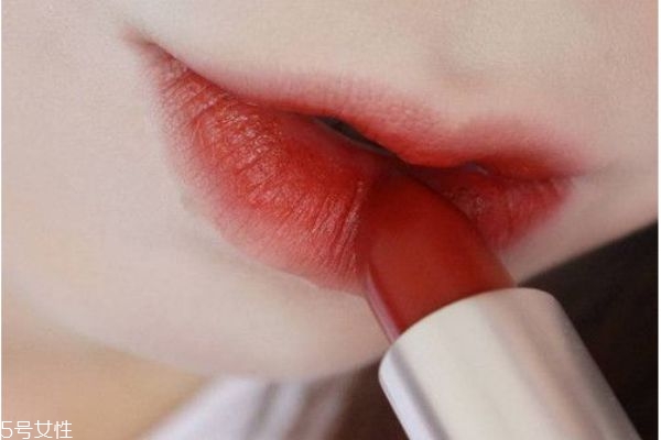 mac口紅銷量最高的顏色 mac適合黃皮的日常色號(hào)