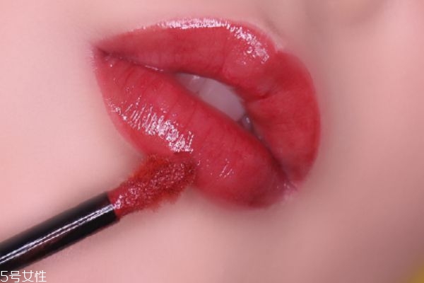 ysl銀管唇釉11多少錢 ysl銀管愛心唇釉11 ysl銀管唇釉11多少錢 ysl銀管愛心唇釉11