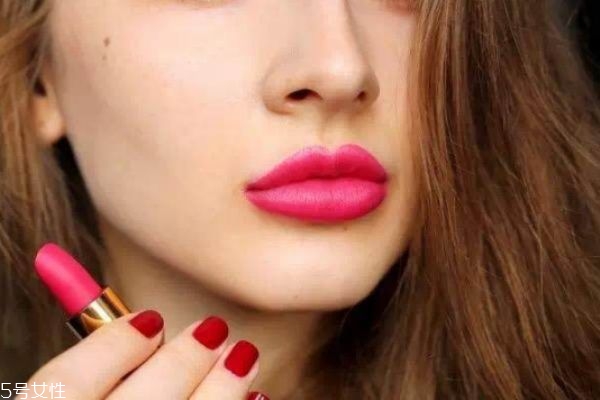 香奈兒絲絨43號(hào)怎么樣 香奈兒絲絨43價(jià)格 香奈兒絲絨43號(hào)怎么樣 香奈兒絲絨43價(jià)格