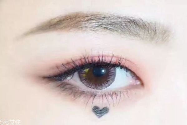 sivanna眼影好用嗎 sivanna眼影畫(huà)法教程