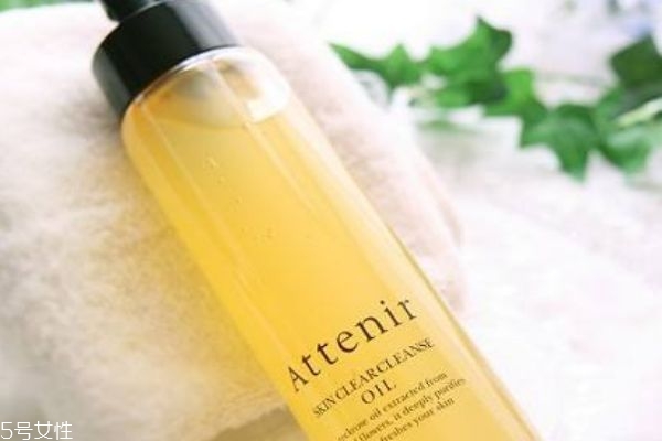 艾天然卸妝油如何使用 艾天然卸妝油使用感 艾天然卸妝油如何使用 艾天然卸妝油使用感