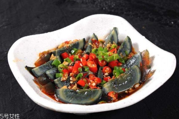 皮蛋會(huì)壞嗎 皮蛋放冰箱可以放多久 皮蛋會(huì)壞嗎 皮蛋放冰箱可以放多久