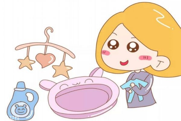 寶寶衣服可以用洗衣機(jī)洗嗎 3歲之前最好手洗 寶寶衣服可以用洗衣機(jī)洗嗎 3歲之前最好手洗