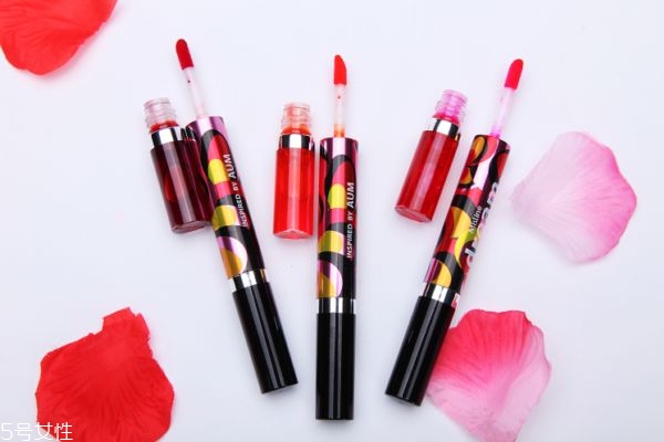 mistine雙頭唇彩怎么用 mistine雙頭唇彩用法 mistine雙頭唇彩怎么用 mistine雙頭唇彩用法