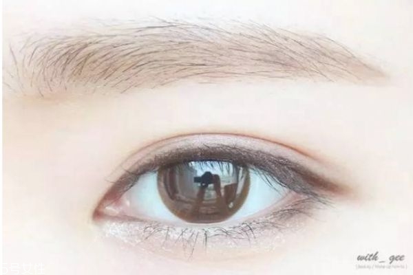 腫眼泡如何畫眼妝圖解 腫眼泡如何畫眼妝 腫眼泡如何畫眼妝圖解 腫眼泡如何畫眼妝