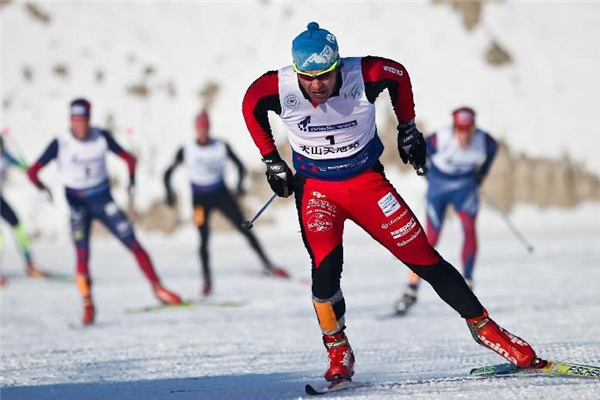 滑雪服能用洗衣機洗嗎 不要經常用 滑雪服能用洗衣機洗嗎 不要經常用