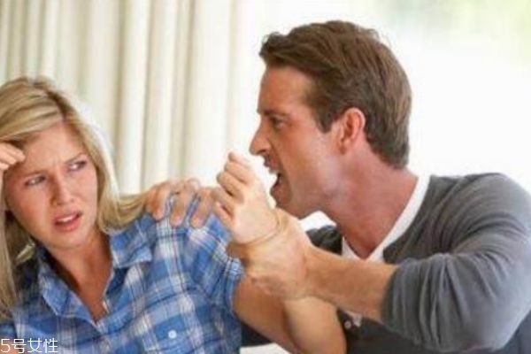 直男癌的表現(xiàn) 直男癌對女朋友的表現(xiàn) 直男癌的表現(xiàn) 直男癌對女朋友的表現(xiàn)