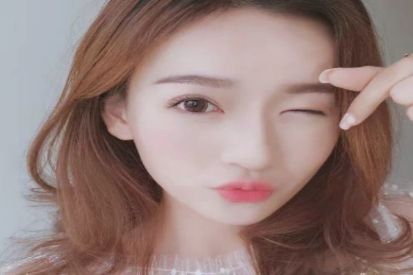 美瞳直徑怎么選 14.2的比較自然 美瞳直徑怎么選 14.2的比較自然