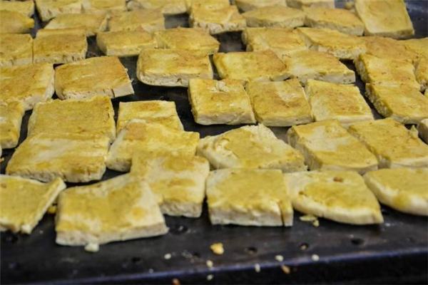 包漿豆腐是哪里的 云南特色小吃 包漿豆腐是哪里的 云南特色小吃