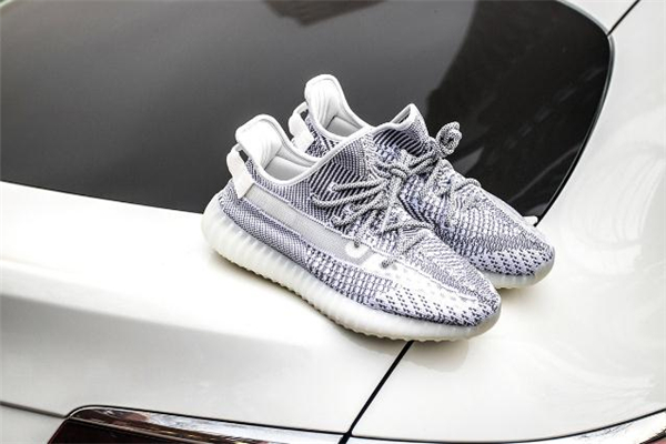 yeezy 350 static怎么預(yù)約 最全搶購攻略 yeezy 350 static怎么預(yù)約 最全搶購攻略