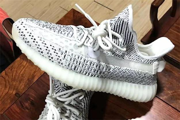 yeezy 350 static怎么預(yù)約 最全搶購攻略 yeezy 350 static怎么預(yù)約 最全搶購攻略