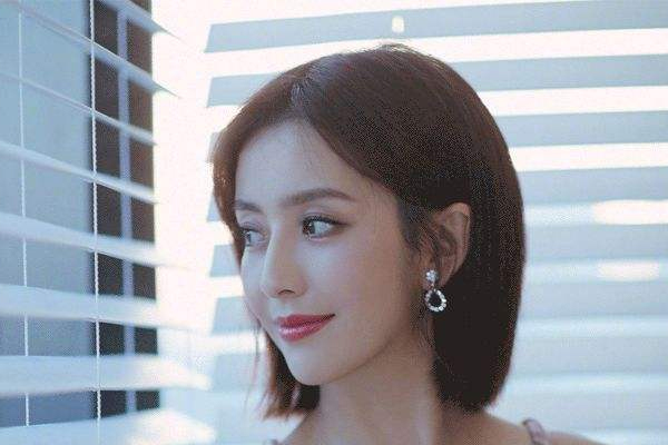 染發(fā)后怎樣護理不褪色 專業(yè)發(fā)型師保養(yǎng)技巧