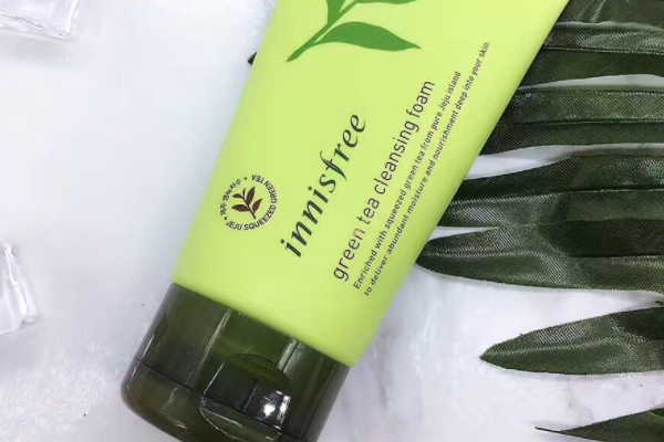 悅詩(shī)風(fēng)吟綠茶洗面奶可以天天用嗎 油皮無(wú)壓力 悅詩(shī)風(fēng)吟綠茶洗面奶可以天天用嗎 油皮無(wú)壓力