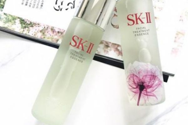 神仙水sk2的作用是什么 sk2神仙水正確使用方法 神仙水sk2的作用是什么 sk2神仙水正確使用方法