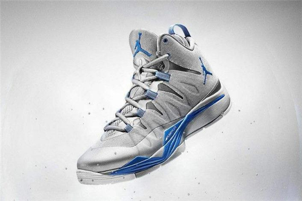 籃球鞋為什么會響 鞋底摩擦的原因 籃球鞋為什么會響 鞋底摩擦的原因