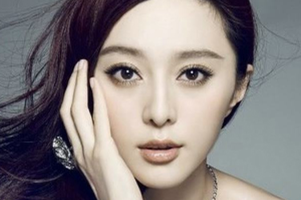 年輕人眼袋嚴(yán)重怎么辦 年輕人去眼袋方法 年輕人眼袋嚴(yán)重怎么辦 年輕人去眼袋方法