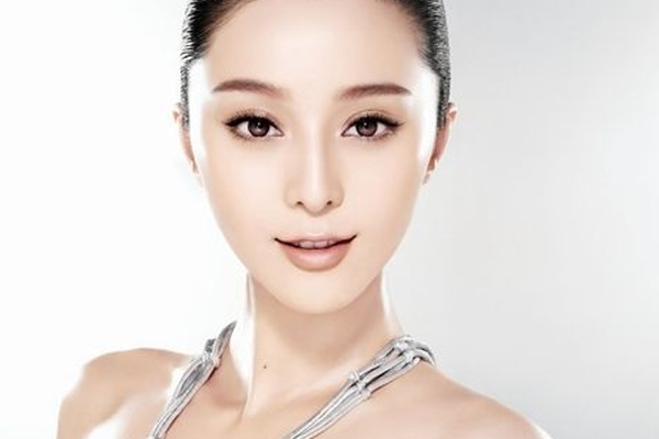 年輕人眼袋嚴(yán)重怎么辦 年輕人去眼袋方法 年輕人眼袋嚴(yán)重怎么辦 年輕人去眼袋方法