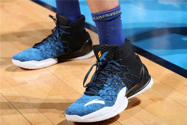 籃球鞋和羽毛球鞋區(qū)別 保護(hù)地方不同 籃球鞋和羽毛球鞋區(qū)別 保護(hù)地方不同