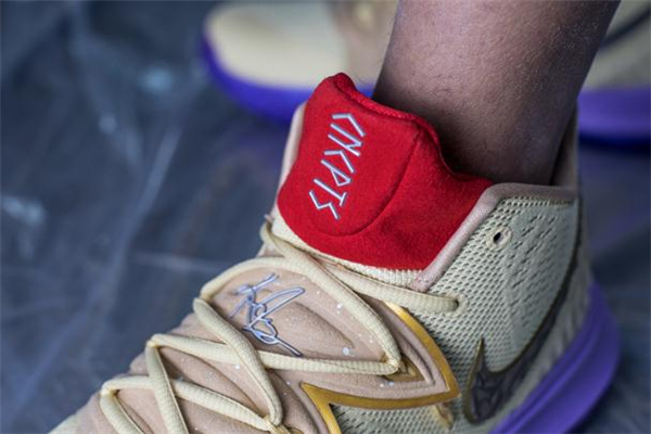 耐克歐文5埃及配色多少錢 國(guó)內(nèi)售價(jià)千元 耐克歐文5埃及配色多少錢 國(guó)內(nèi)售價(jià)千元