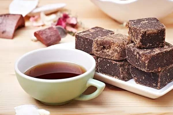 紅糖真假怎么分辨 這些細(xì)節(jié)不會(huì)說(shuō)謊