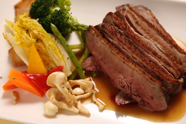 吃法國(guó)菜講究的六大原則 必須要講究 吃法國(guó)菜講究的六大原則 必須要講究