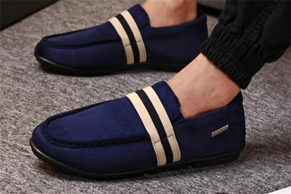 豆豆鞋前面老臟怎么辦 這樣來處理 豆豆鞋前面老臟怎么辦 這樣來處理