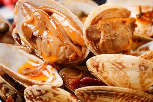 花甲能放微波爐加熱嗎 當(dāng)然是可以的 花甲能放微波爐加熱嗎 當(dāng)然是可以的