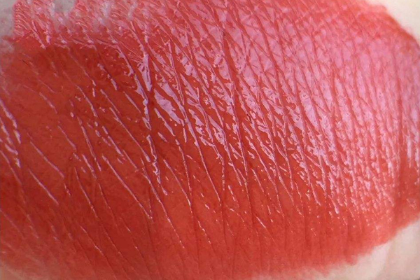 mac什么顏色適合秋冬 mac秋冬顯白色號(hào)盤(pán)點(diǎn)