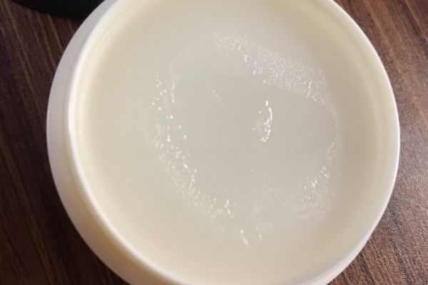 悅詩(shī)風(fēng)吟唇膜可以吃么 當(dāng)然不可以 悅詩(shī)風(fēng)吟唇膜可以吃么 當(dāng)然不可以