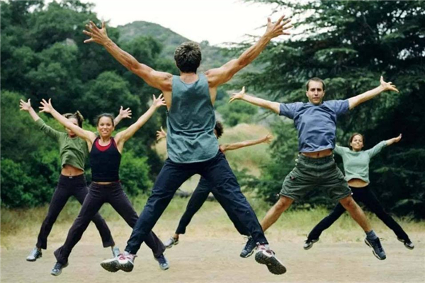 一天30個波比跳有用嗎 僅僅適合新手 一天30個波比跳有用嗎 僅僅適合新手