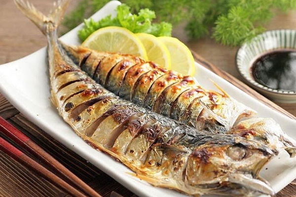 秋刀魚可以清蒸嗎 方法超簡單 秋刀魚可以清蒸嗎 方法超簡單