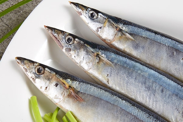 秋刀魚(yú)清蒸多久會(huì)熟 十幾分鐘就好