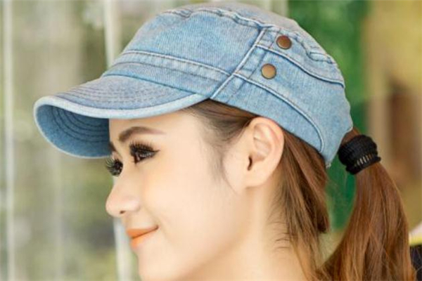 平頂帽適合什么臉型 要學(xué)會(huì)判斷 平頂帽適合什么臉型 要學(xué)會(huì)判斷